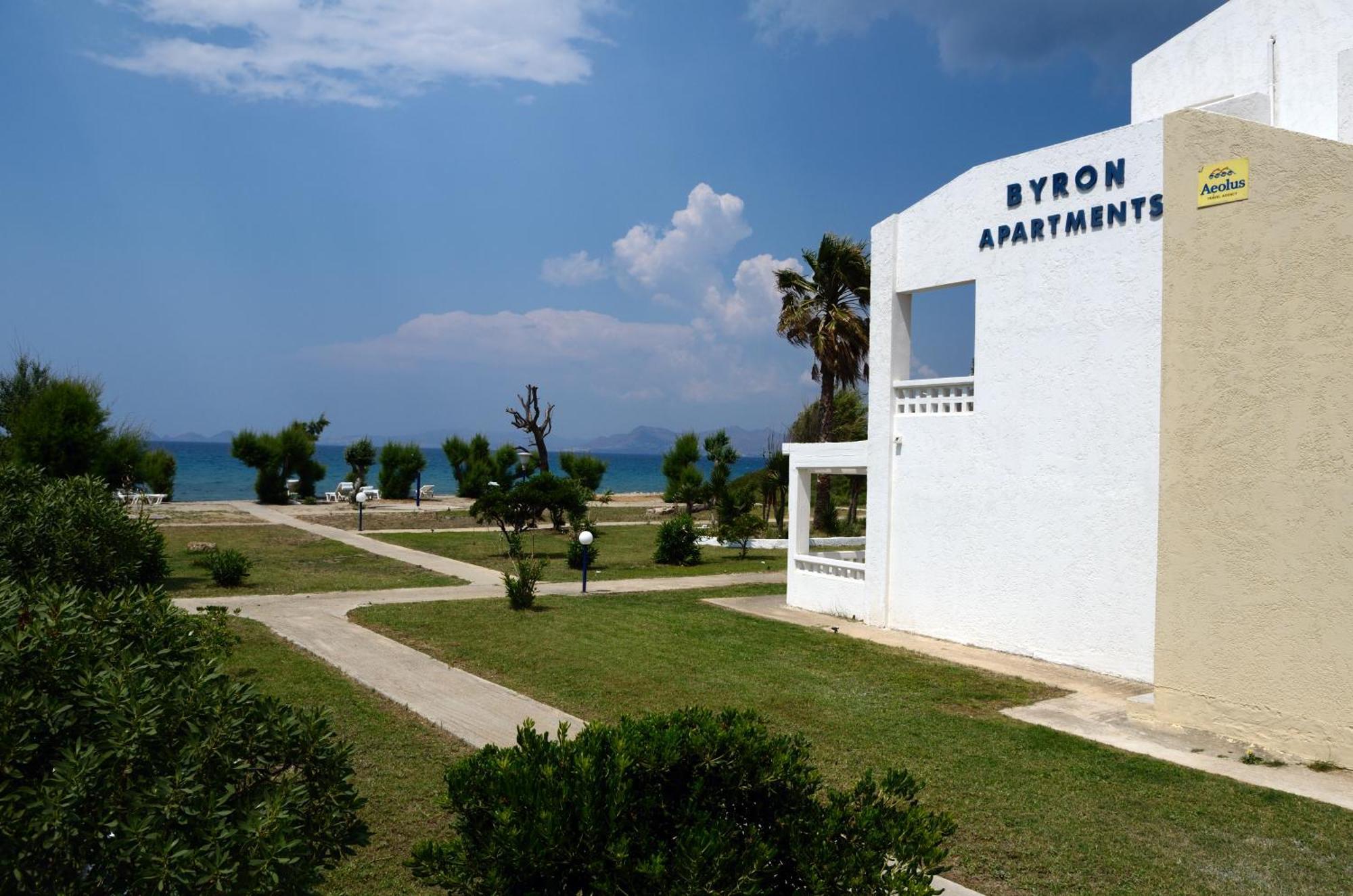 Byron Apartments Τιγκάκι Εξωτερικό φωτογραφία