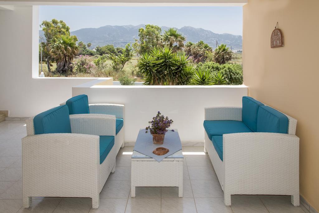 Byron Apartments Τιγκάκι Εξωτερικό φωτογραφία