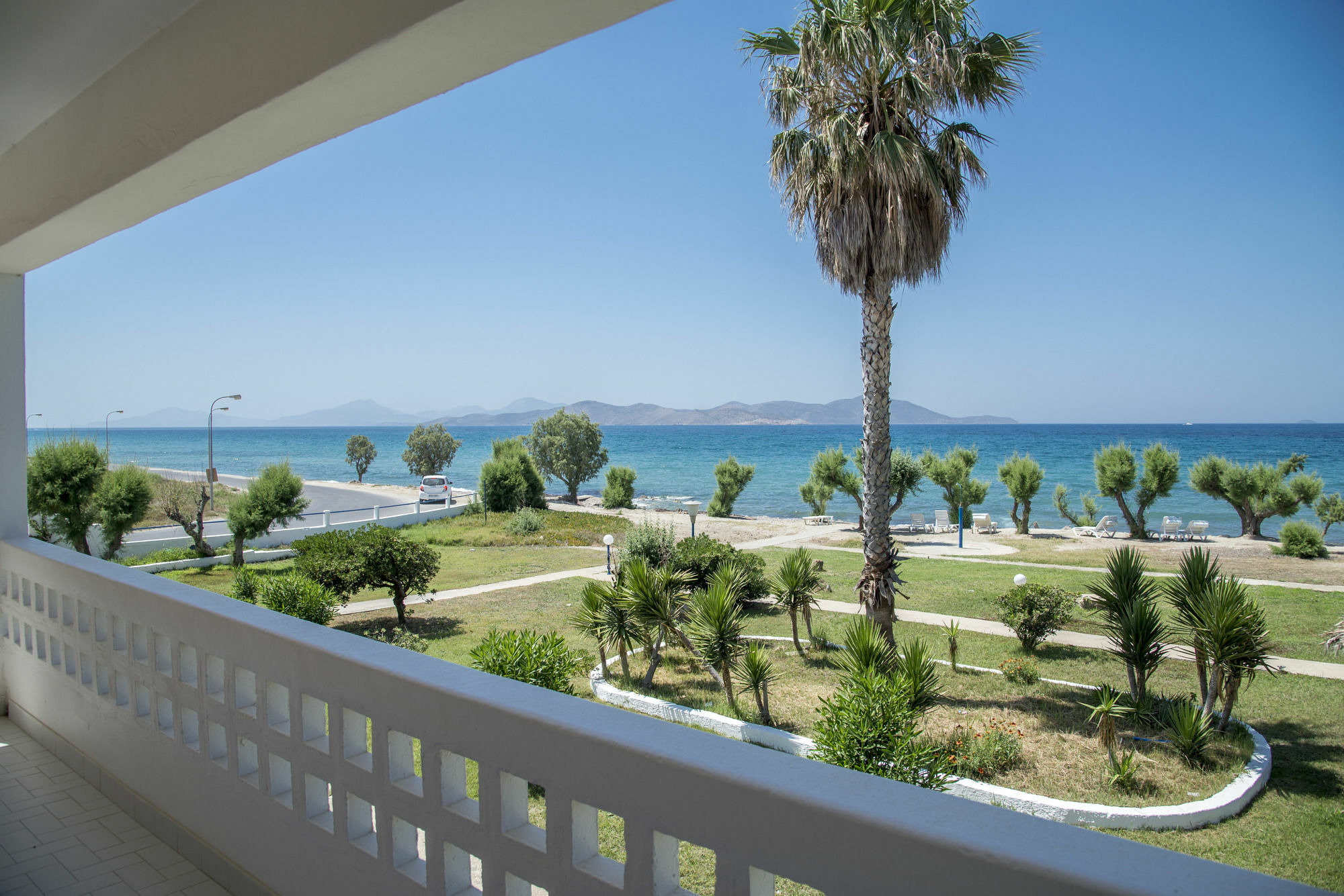 Byron Apartments Τιγκάκι Εξωτερικό φωτογραφία