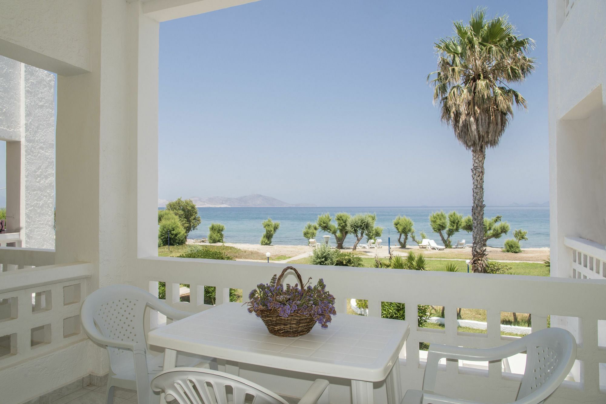 Byron Apartments Τιγκάκι Εξωτερικό φωτογραφία