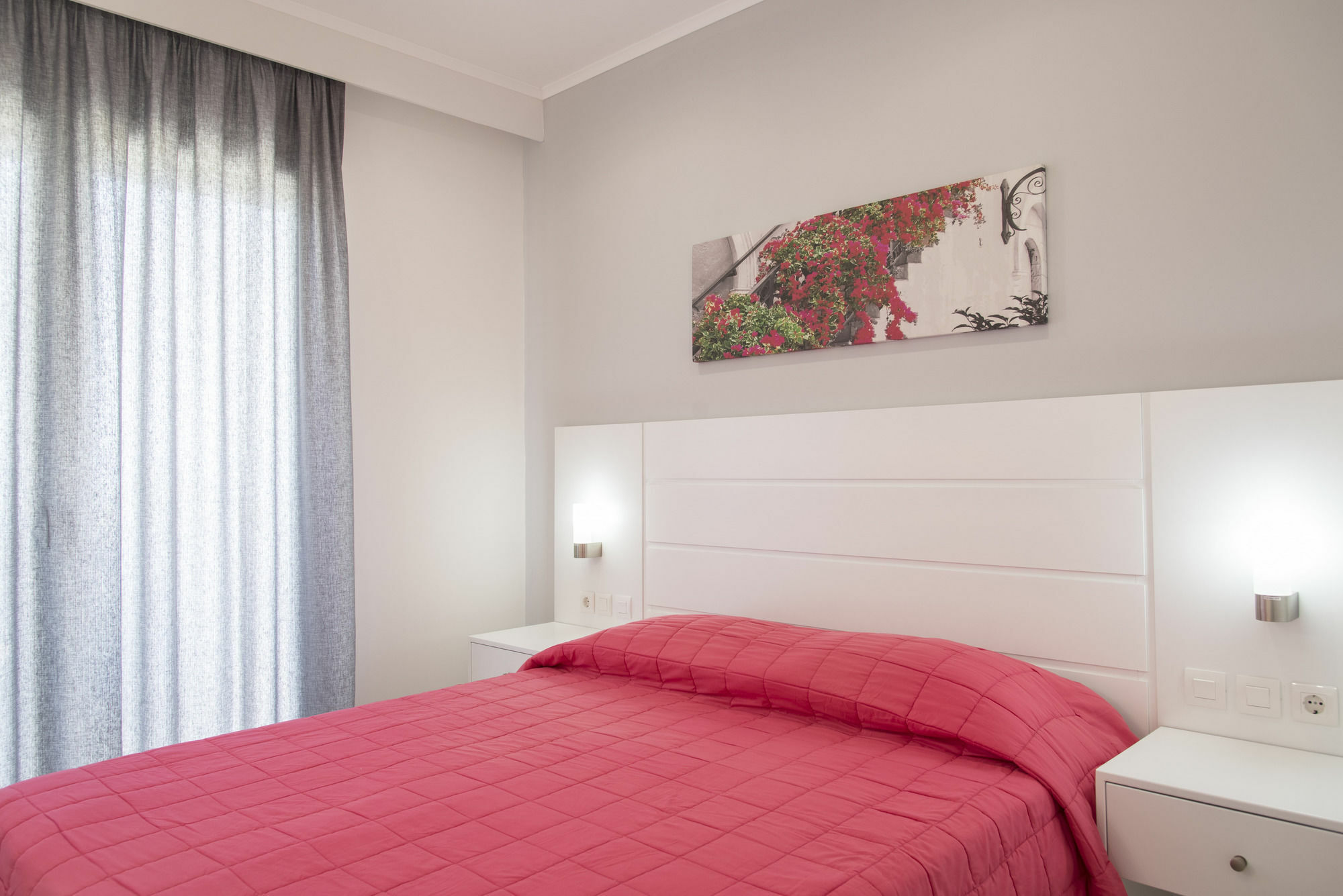 Byron Apartments Τιγκάκι Εξωτερικό φωτογραφία