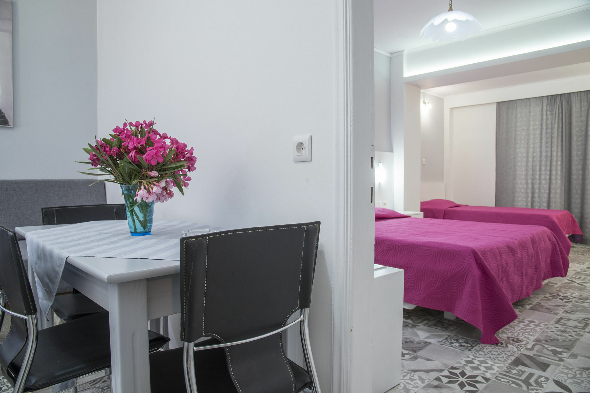 Byron Apartments Τιγκάκι Εξωτερικό φωτογραφία